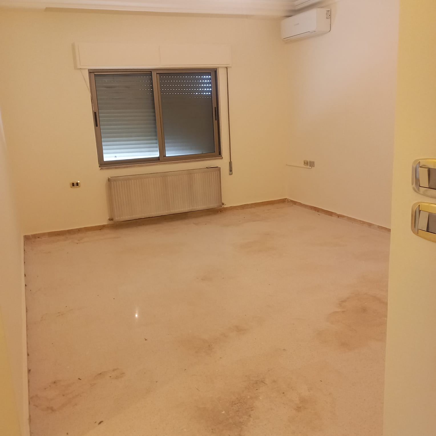 Modern apartment for sale - Property Image 3